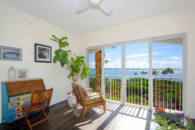 22 Harbour Isle Drive #204 home for sale in Harbour Isle at Hutchinson Island West