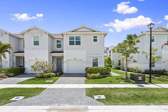 840 SE Grovebush Lane
