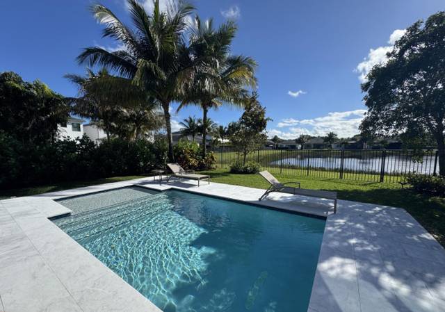 8606 Tower Bridge Court