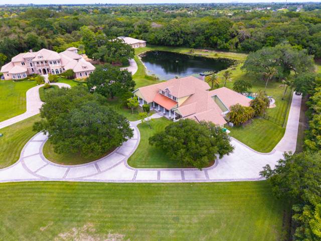 13300 SW 36th Court home for sale in Hicks Estates