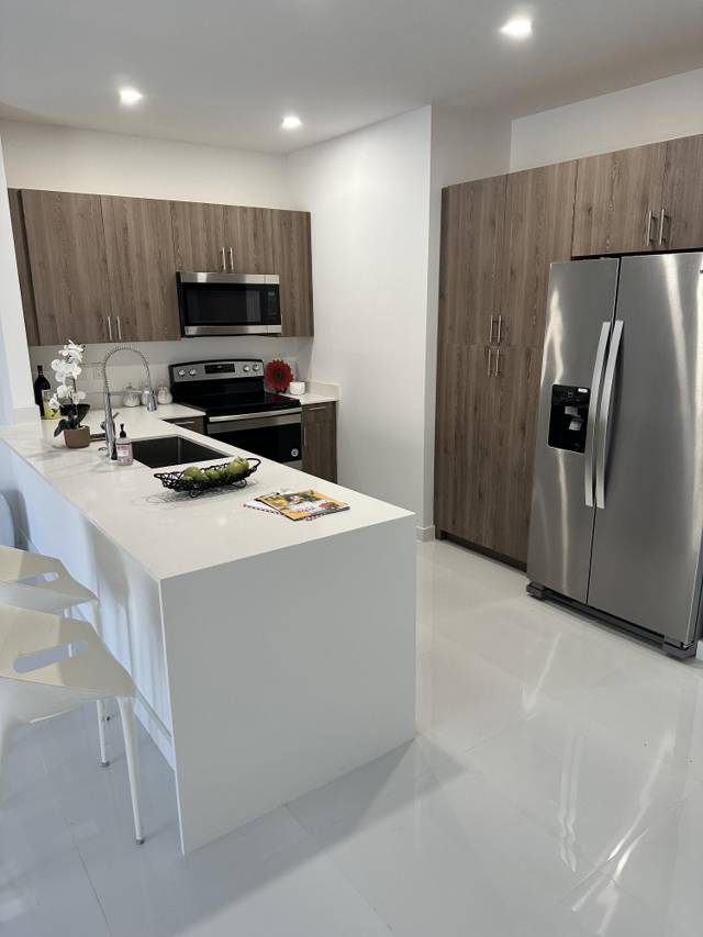 Bahia Delray Townhomes Condo