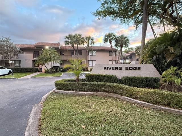 9505 SW 1st Court #9505 home for sale in Rivers Edge at Oakwood