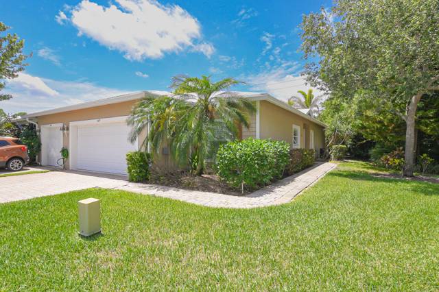 649 NE Bent Paddle Lane home for sale in River Place On The St Lucie
