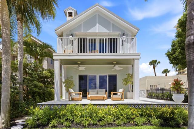 325 Poinciana Drive home for sale in Idlewyld
