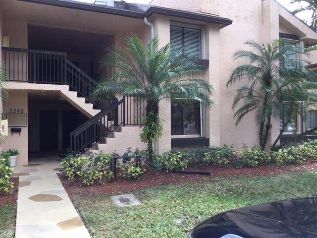 2240 SW 92nd Terrace #2402