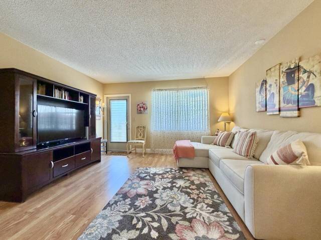 19 Abbey Lane #204 home for sale in Villages Of Oriole Abbey