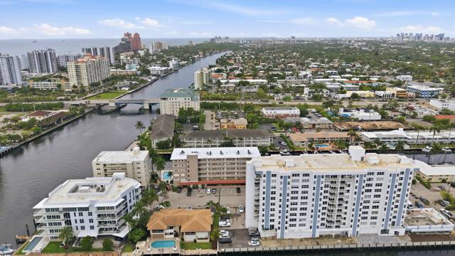 Waterside On The Intracoastal