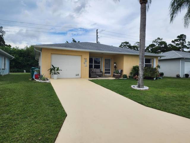 5668 Travelers Way home for sale in Palm Grove