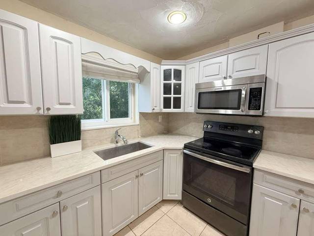 2210 Taylor Street #207