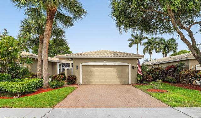 10760 Royal Caribbean Circle home for sale in Majestic Isles
