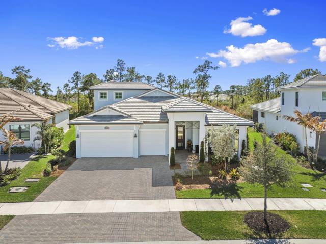 2077 SE Mosaic Boulevard home for sale in Mosaic