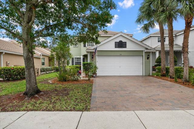 135 Hamilton Terrace home for sale in Anthony Groves