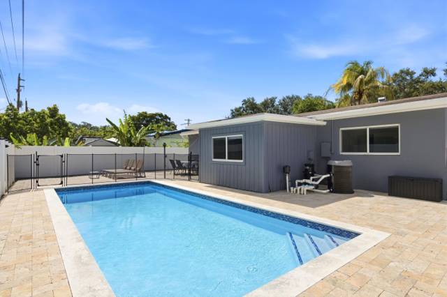 6444 Oak Street home for sale in Linwood Gardens