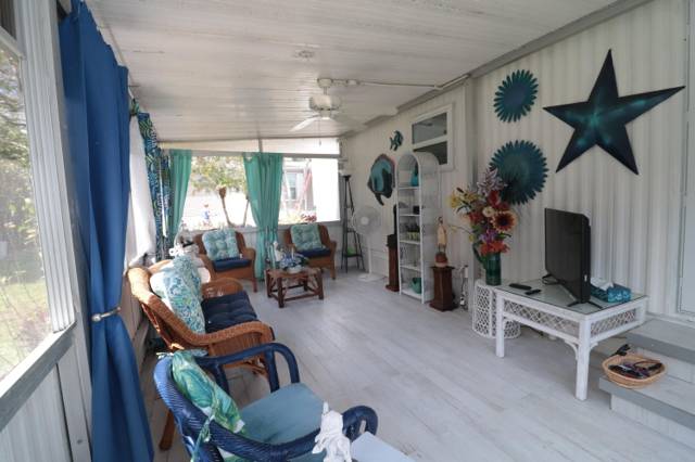 1011 Andros home for sale in Jamaica Bay Mobile Home Co Op