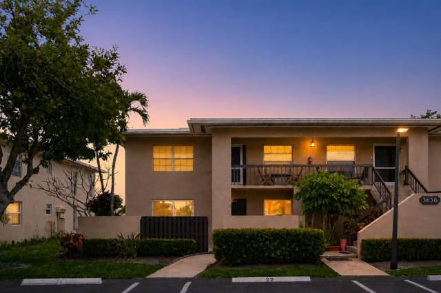 5656 Via Delray Boulevard home for sale in Palm Greens At Villa Del Ray Condo