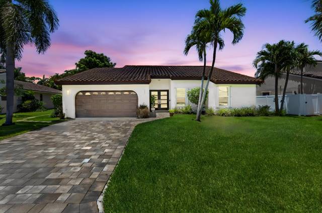 Boca Lake Estates