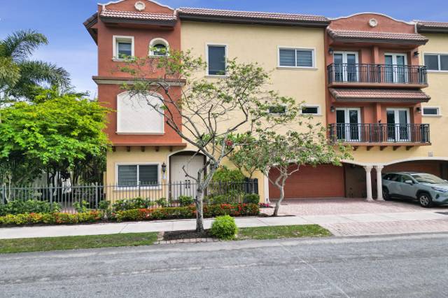 804 NE 7th Street home for sale in Progresso