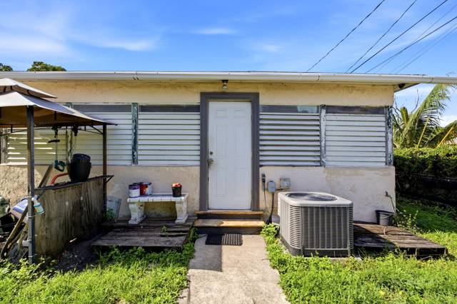 823 Doctor Martin Luther King Junior Boulevard #823
