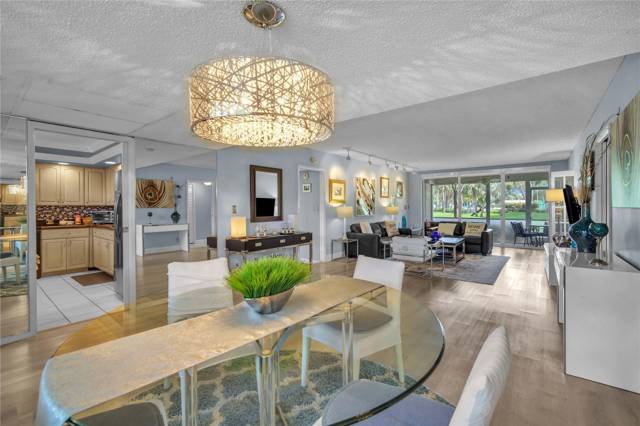 400 Oaks Lane #115 home for sale in No 1 Palm-Aire Country Club