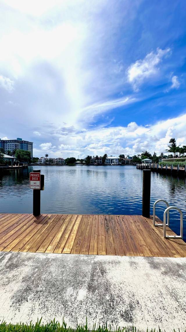 414 Seasage Drive #0030
