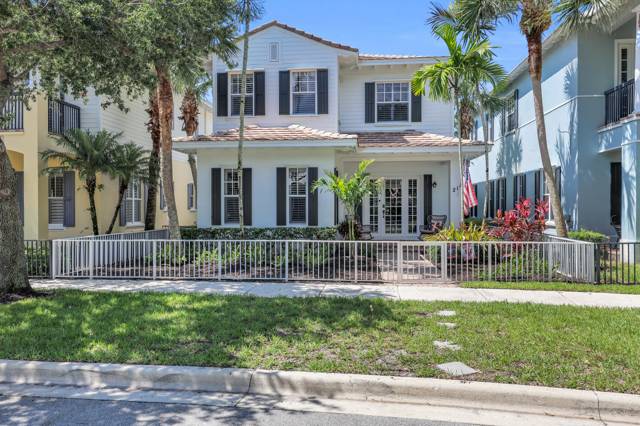 212 W Bay Cedar Circle home for sale in Botanica