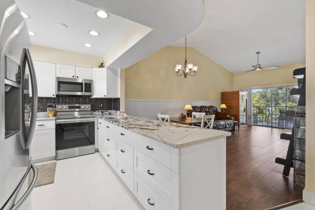 2950 SE Ocean Boulevard #119-6 home for sale in Kingswood Condominium