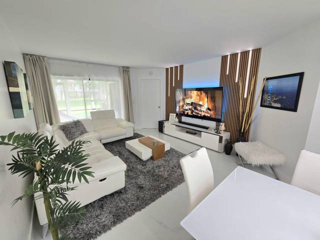 5577 Courtyard Drive