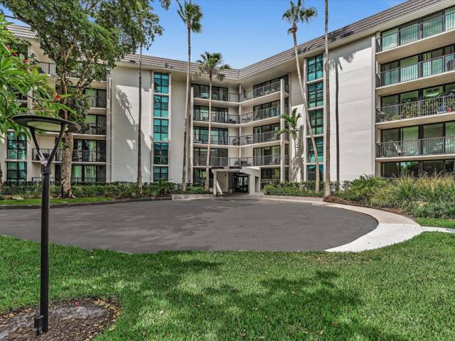1350 River Reach Drive #111 home for sale in River Reach Condominium