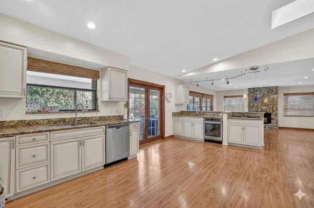 22220 Morning Glory Terrace