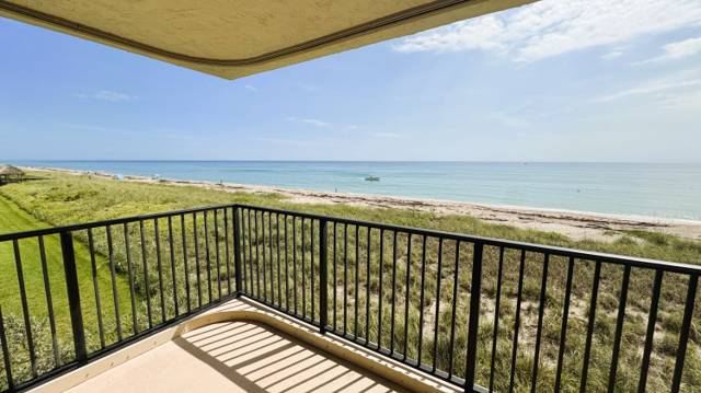 10310 S Ocean Drive #301
