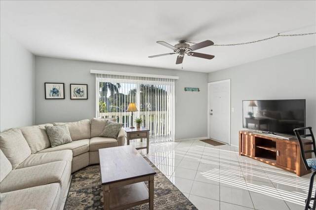 95 North Boulevard #2b