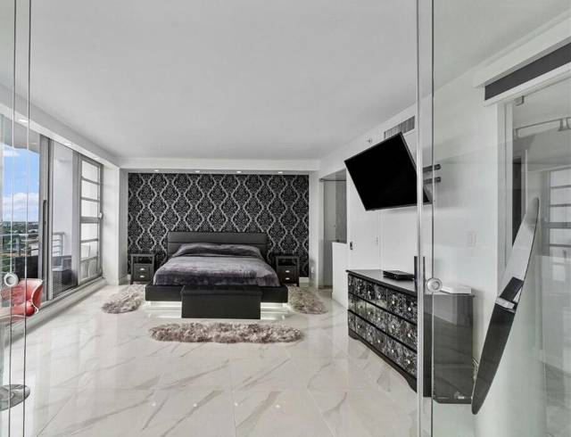 1720 Harrison Street #15a home for sale in Home Tower Condo