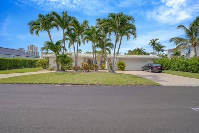 1211 Bimini Lane home for sale in Palm Beach Isles