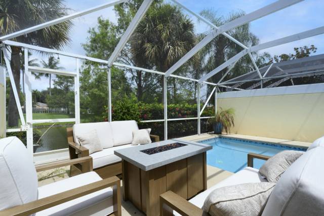 435 Capistrano Drive home for sale in Catalina Lakes