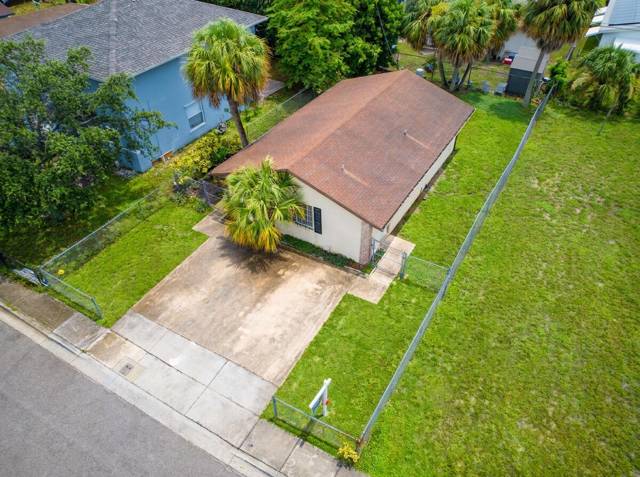 1525 W 17th Street