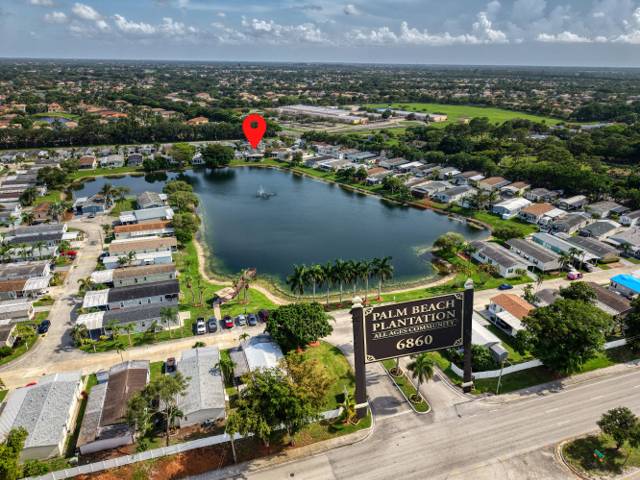 139 Plantation Boulevard, home for sale in Greenacres