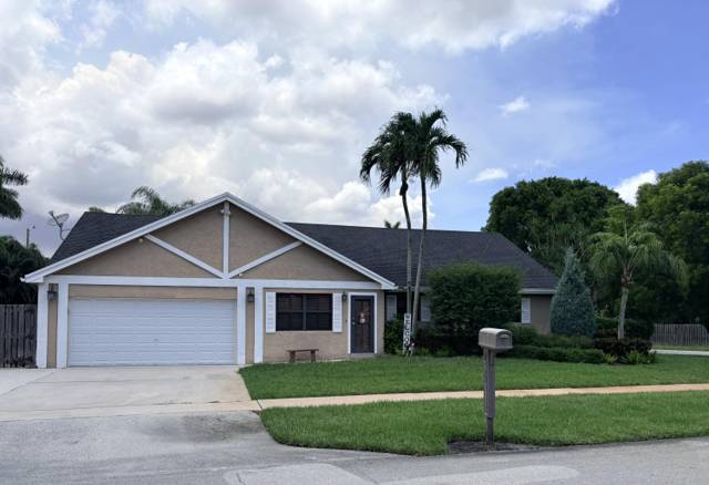 15943 W Wind Circle