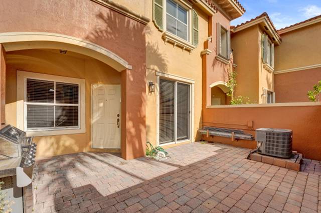 4912 Schooner Drive #5308 home for sale in Villas At Harbor Isles