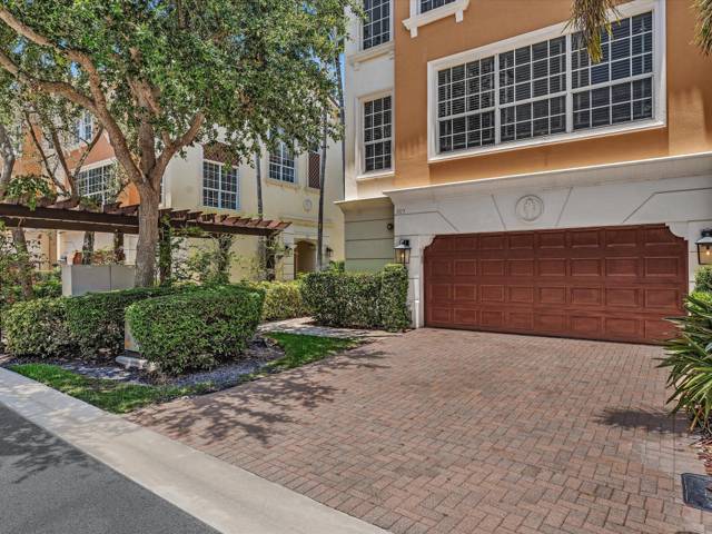 5575 NE Trieste Way home for sale in Trieste at Boca