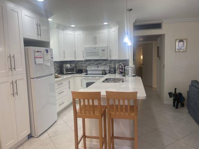 148 Waterford G Way #148 home for sale in Kings Point Waterford Condos