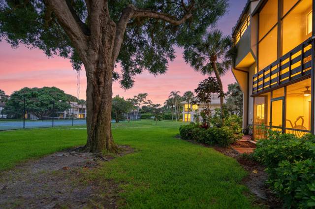 Banyan Courts Condo