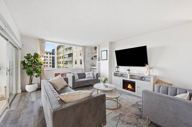 4400 Hillcrest Drive #719c home for sale in Hillcrest No 21 Condo