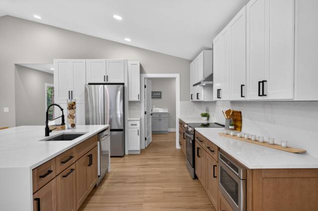 4101 SW Bimini Circle home for sale in Mid-Rivers Yacht And Country Club (Aka Evergreen C