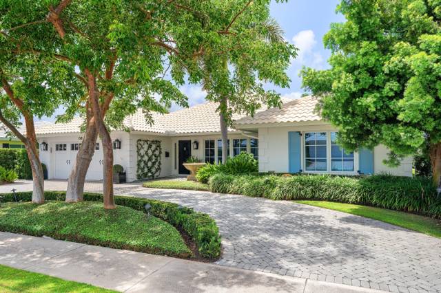 681 SW Elm Tree Lane home for sale in Camino Gardens
