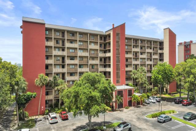 2200 S Cypress Bend Drive #707 home for sale in Cypress Bend Condominium