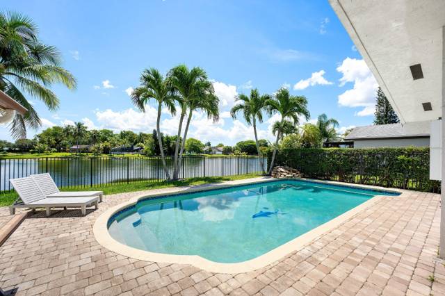 21506 Summertrace Circle home for sale in Country Landing