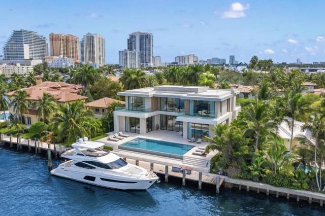 2701 Aqua Vista Boulevard home for sale in Sea Island