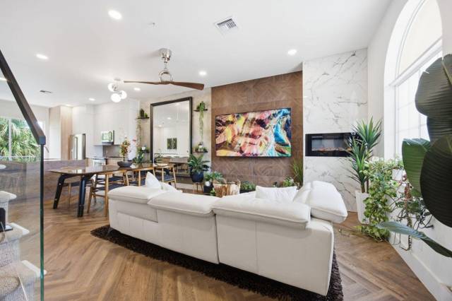 14Th Street Townhomes