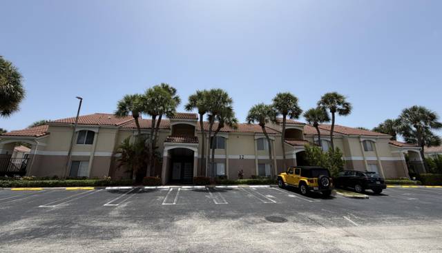 815 W Boynton Beach Boulevard #12-203 home for sale in Casablanca Isles