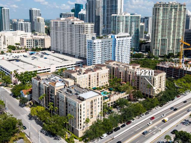 520 SE 5th Ave #2211